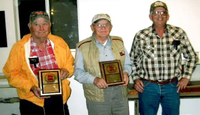 Tony-Friga Tony Friga is in the middle.